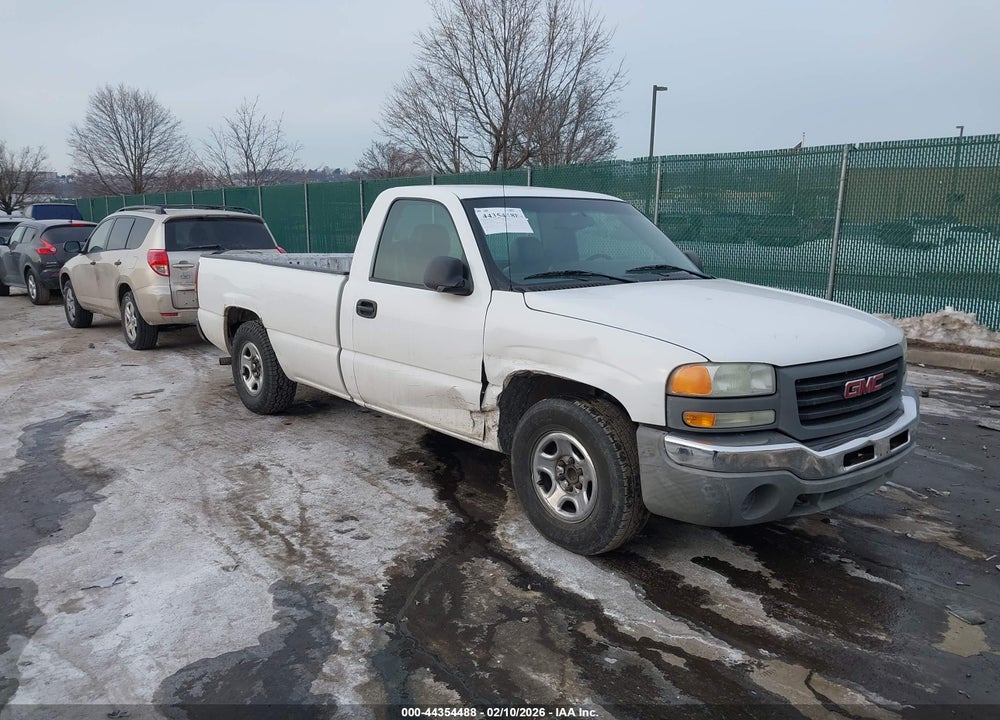 2004 GMC SIERRA 1500 WORK TRUCK VIN: 1GTEC14V44Z900670