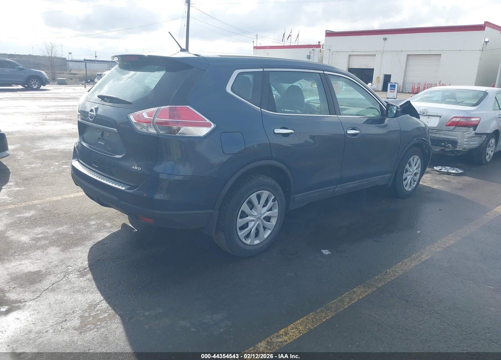 2015 NISSAN ROGUE S VIN: 5N1AT2MV5FC785342