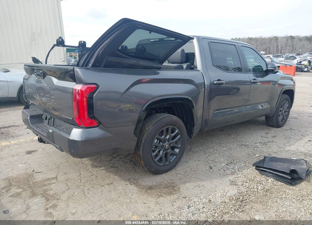2025 TOYOTA TUNDRA HYBRID PLATINUM HYBRID CREWMAX 5.5' BED VIN: 5TFNC5DB9SX110125