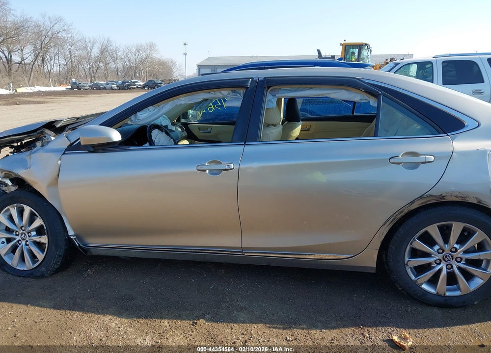 2017 TOYOTA CAMRY XLE VIN: 4T1BF1FK5HU785847