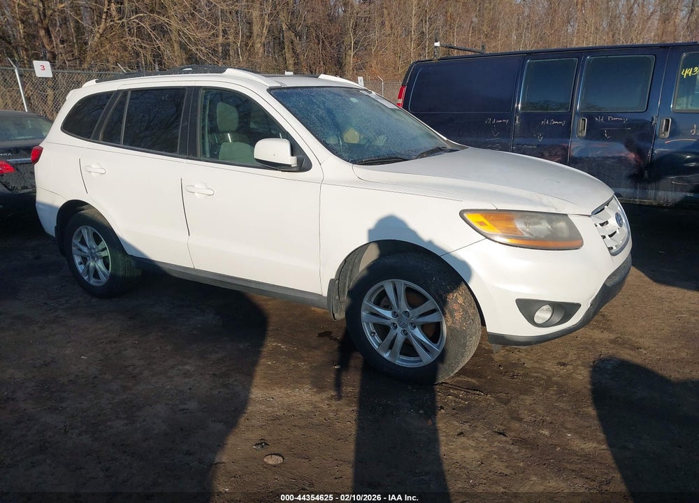 2011 HYUNDAI SANTA FE SE VIN: 5XYZHDAG7BG068828