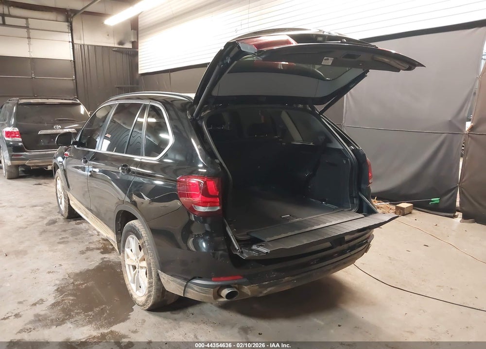 2015 BMW X5 XDRIVE35I VIN: 5UXKR0C52F0P10837