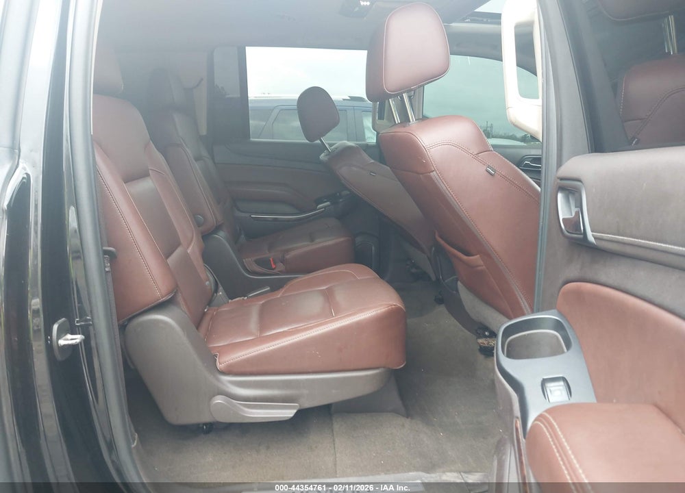 2017 CHEVROLET SUBURBAN PREMIER VIN: 1GNSCJKC2HR381720