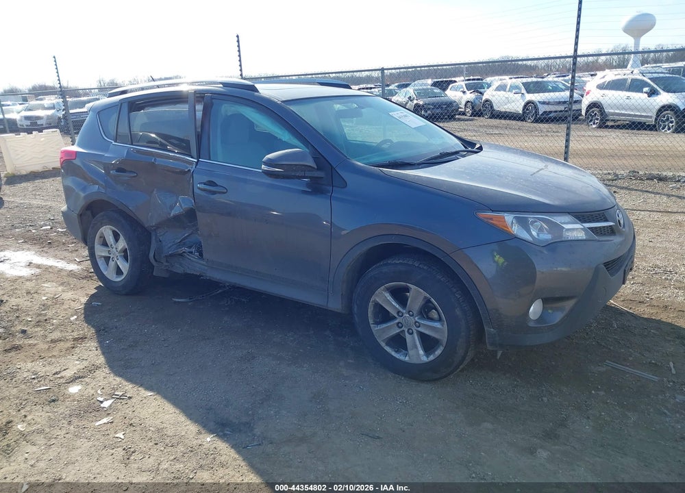 2014 TOYOTA RAV4 XLE VIN: 2T3RFREV9EW149833