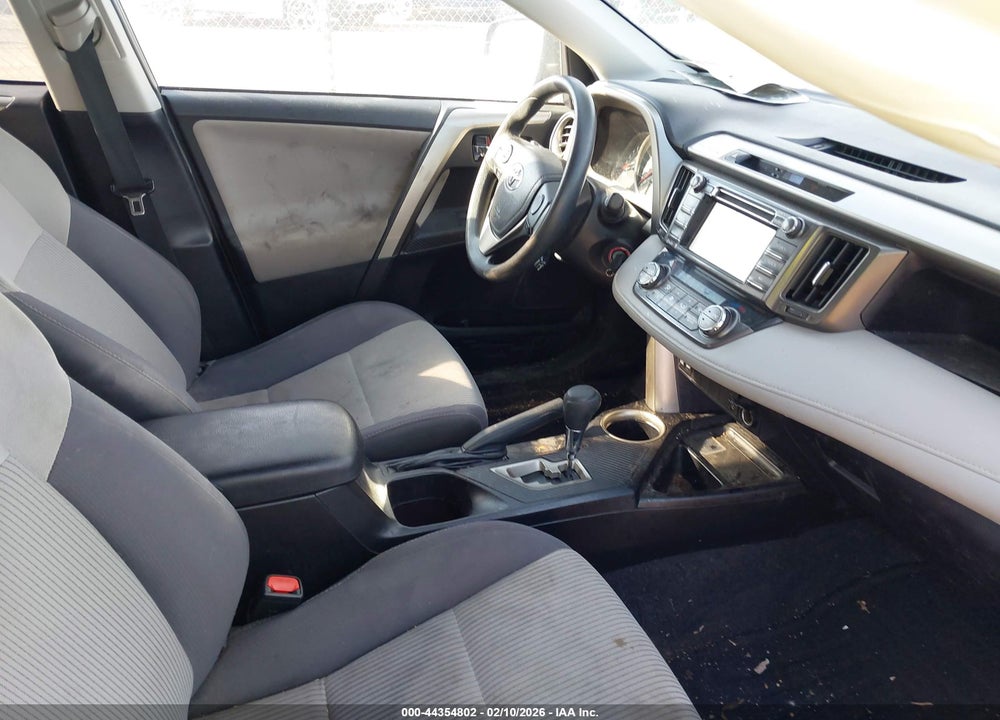 2014 TOYOTA RAV4 XLE VIN: 2T3RFREV9EW149833