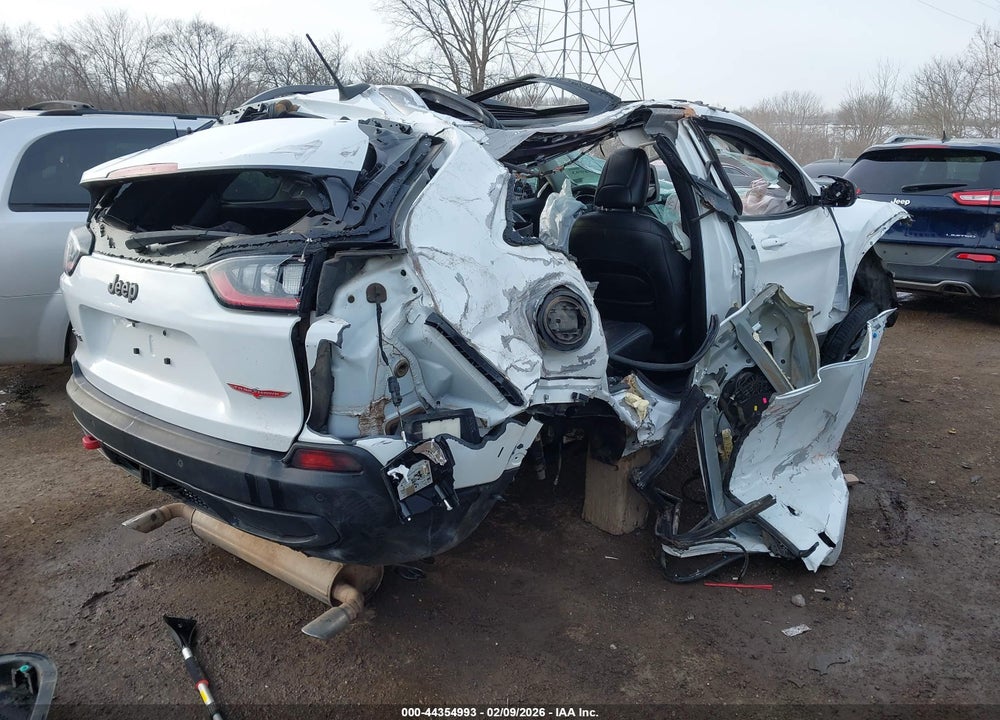 2020 JEEP CHEROKEE TRAILHAWK ELITE 4X4 VIN: 1C4PJMBX0LD597225