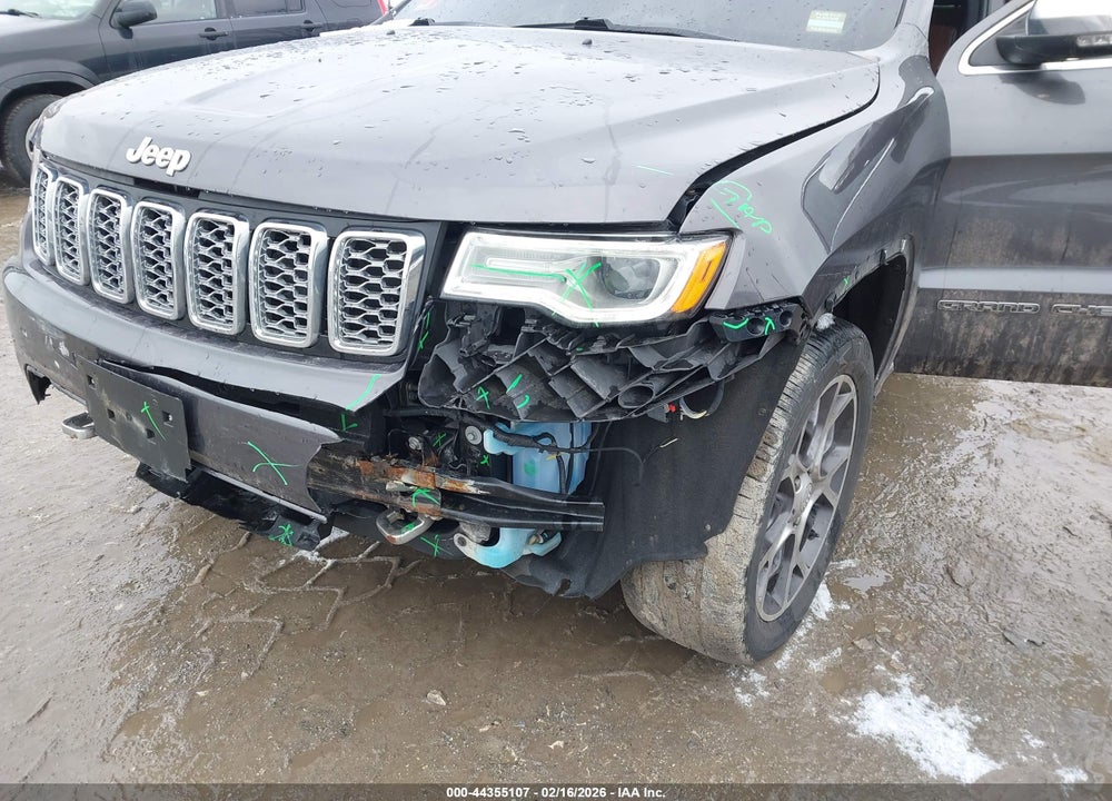 2021 JEEP GRAND CHEROKEE OVERLAND 4X4 VIN: 1C4RJFCG8MC563530