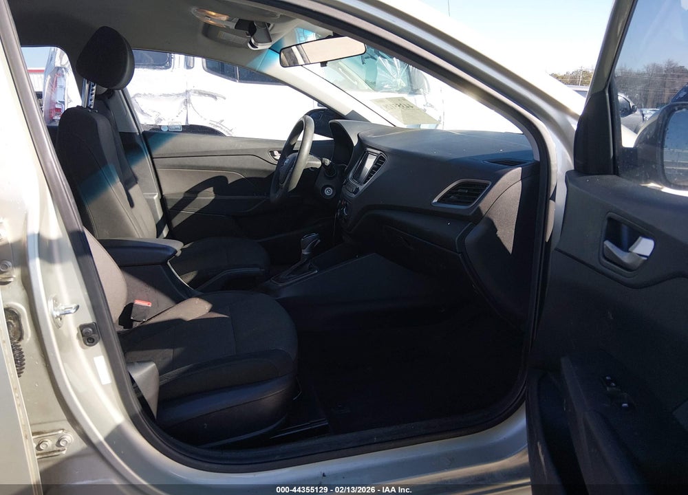 2018 HYUNDAI ACCENT SEL VIN: 3KPC24A31JE028695