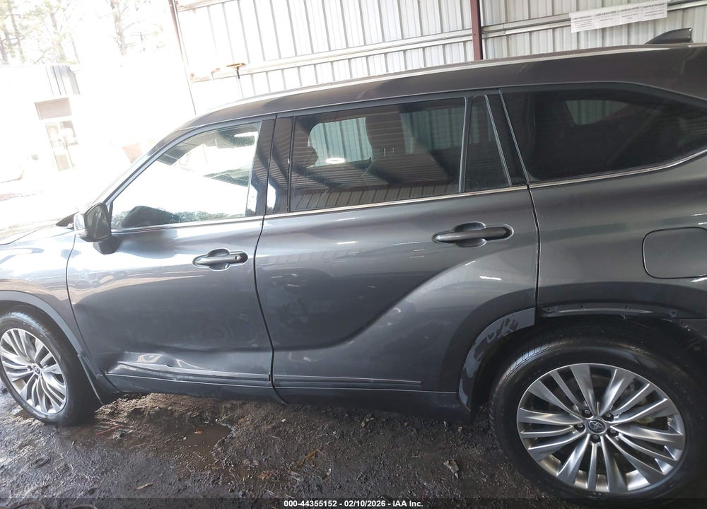 2020 TOYOTA HIGHLANDER PLATINUM VIN: 5TDFZRBH7LS029505