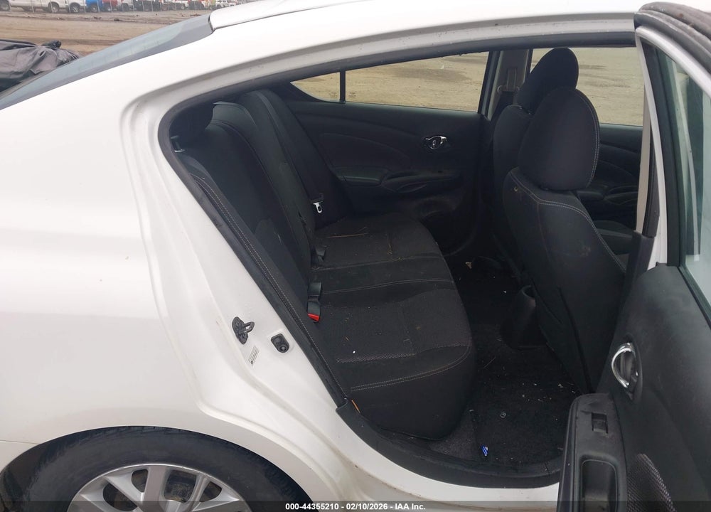2018 NISSAN VERSA 1.6 SV VIN: 3N1CN7AP4JL862583