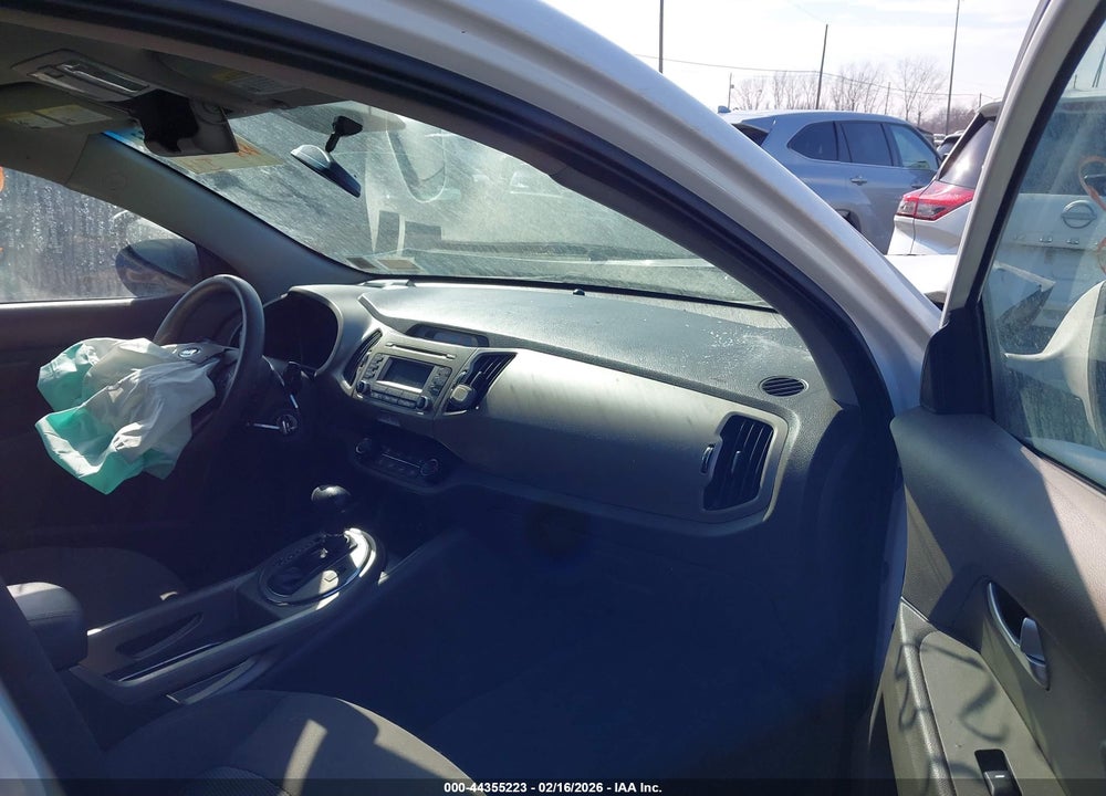 2015 KIA SPORTAGE LX VIN: KNDPBCAC5F7781469
