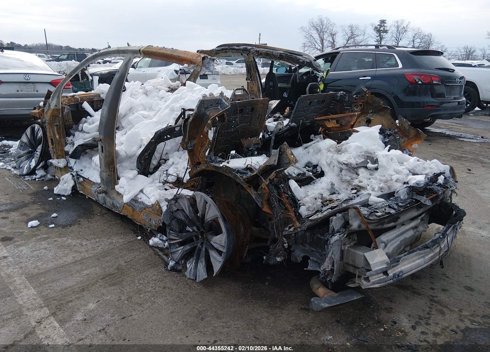 2025 AUDI Q8 PREMIUM PLUS 55 TFSI QUATTRO VIN: WA1EVBF14SD003217