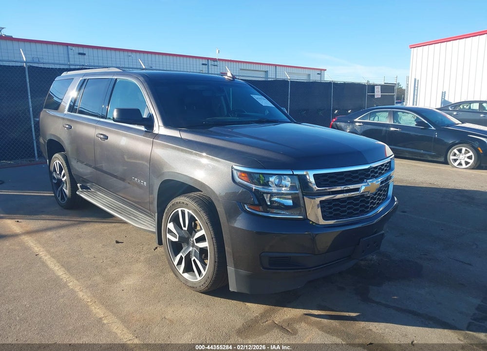 2016 CHEVROLET TAHOE LS VIN: 1GNSCAKC0GR463136