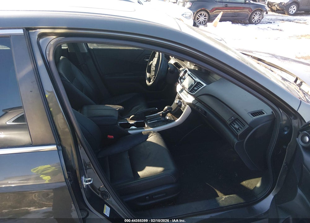 2013 HONDA ACCORD EX-L VIN: 1HGCR2F86DA034327