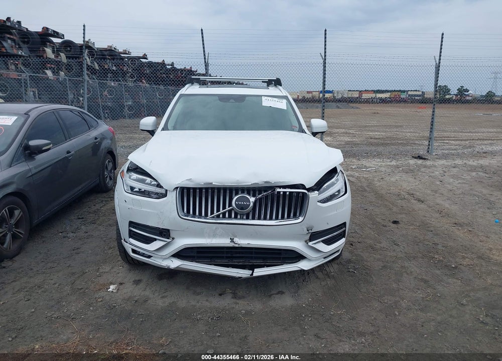 2021 VOLVO XC90 T6 INSCRIPTION 6 PASSENGER VIN: YV4A221L3M1706671