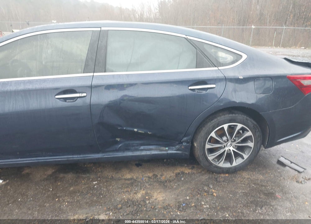 2016 TOYOTA AVALON XLE VIN: 4T1BK1EB1GU216683
