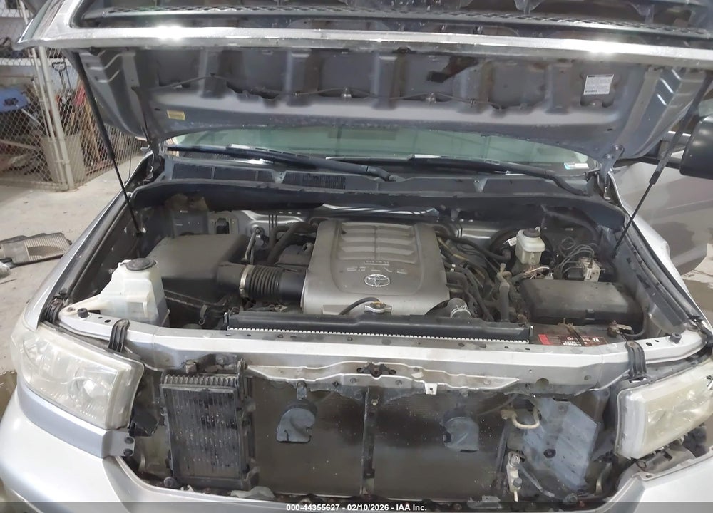 2008 TOYOTA TUNDRA SR5 5.7L V8 VIN: 5TFBV54188X044518
