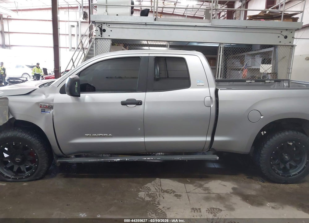 2008 TOYOTA TUNDRA SR5 5.7L V8 VIN: 5TFBV54188X044518