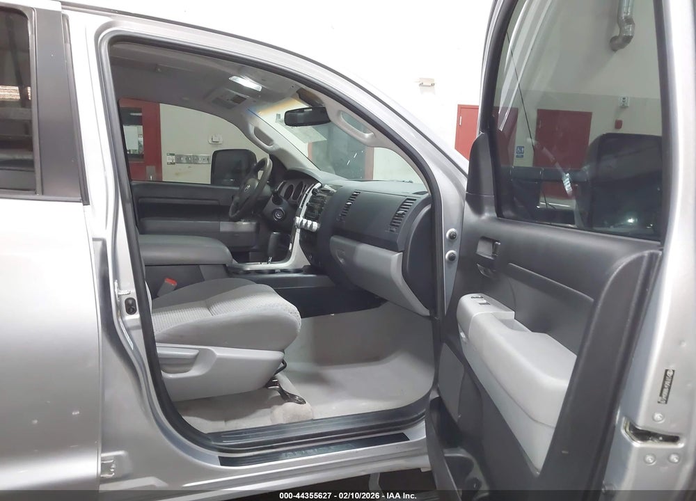 2008 TOYOTA TUNDRA SR5 5.7L V8 VIN: 5TFBV54188X044518