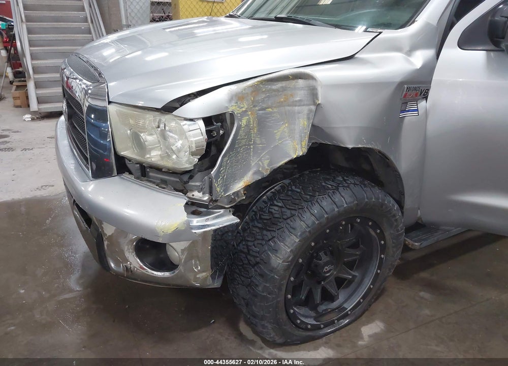 2008 TOYOTA TUNDRA SR5 5.7L V8 VIN: 5TFBV54188X044518