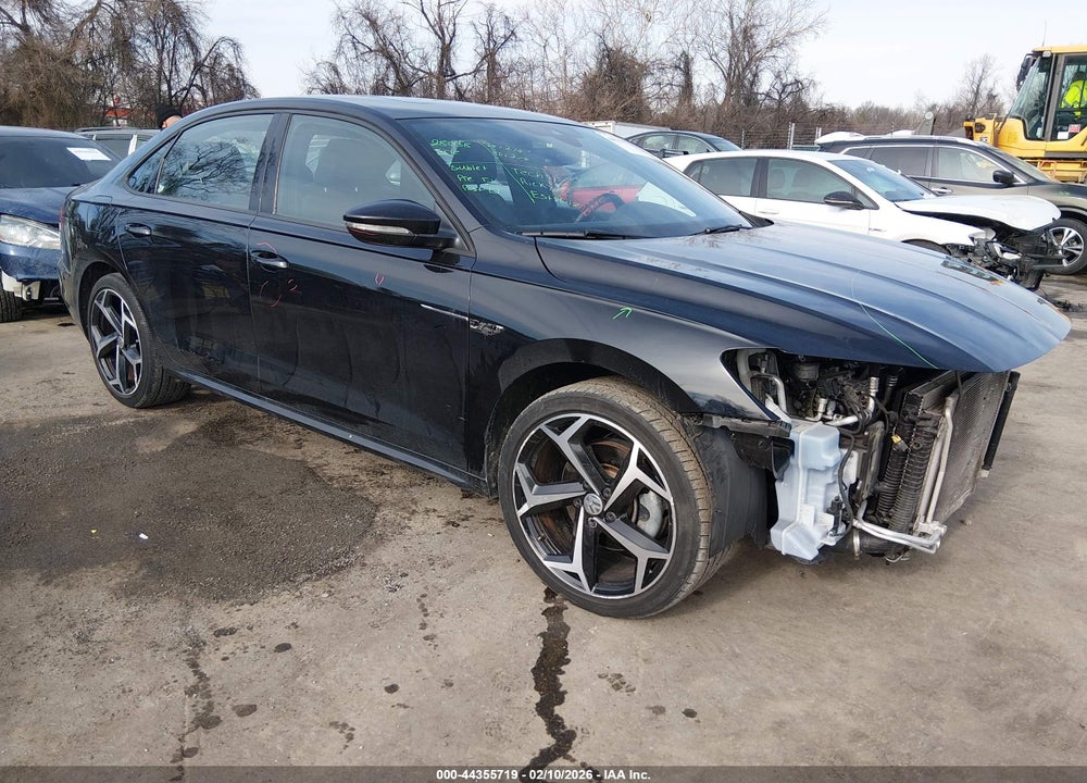2022 VOLKSWAGEN PASSAT 2.0T R-LINE VIN: 1VWMA7A33NC003624