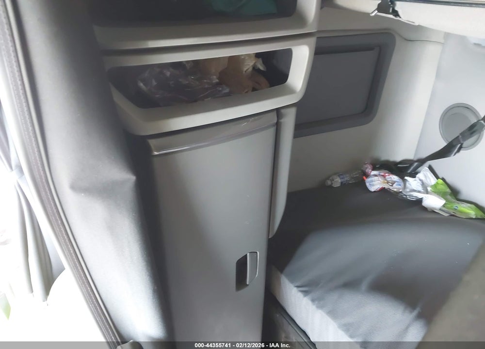 2019 VOLVO VNL VIN: 4V4NC9EH6KN201041