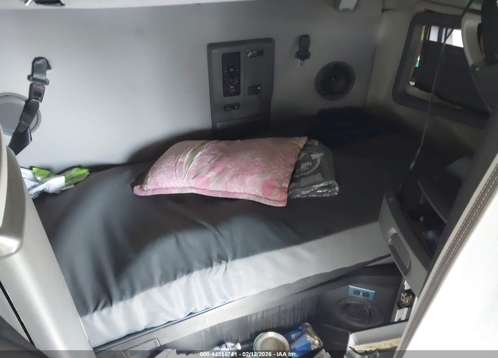 2019 VOLVO VNL VIN: 4V4NC9EH6KN201041