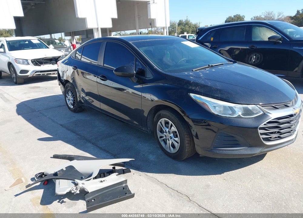 2019 CHEVROLET CRUZE LS VIN: 1G1BC5SM7K7149411