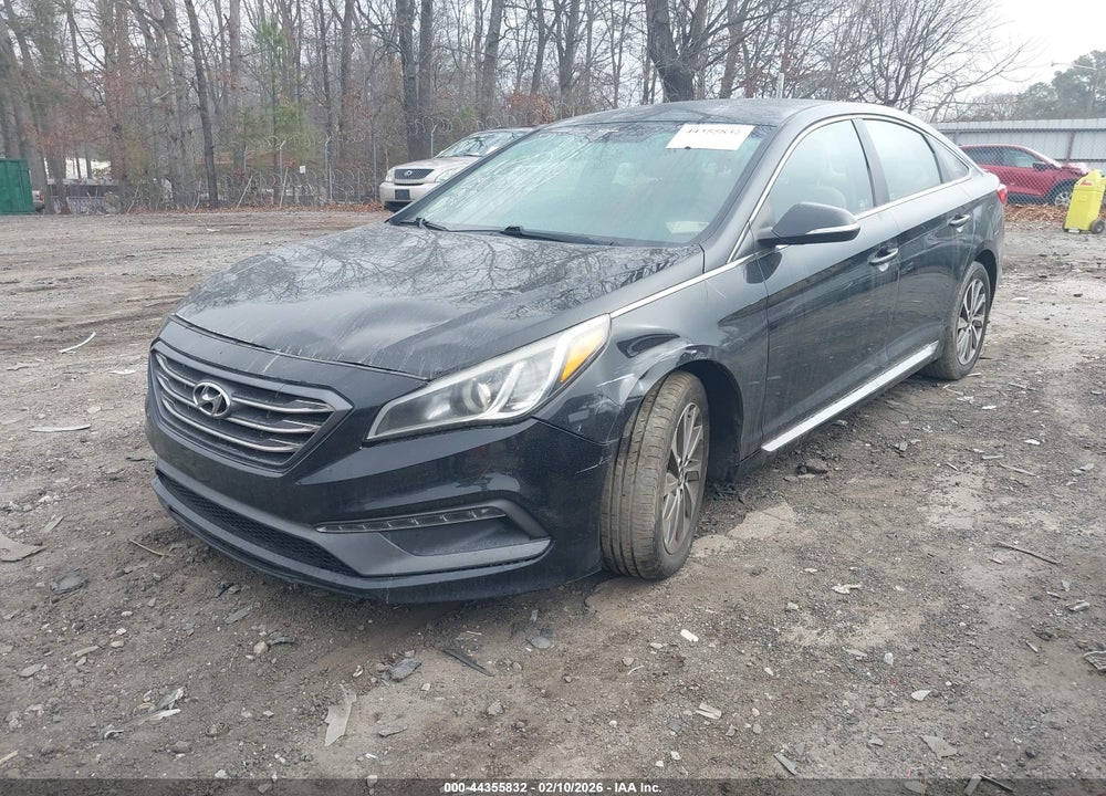2015 HYUNDAI SONATA SPORT VIN: 5NPE34AF1FH097857