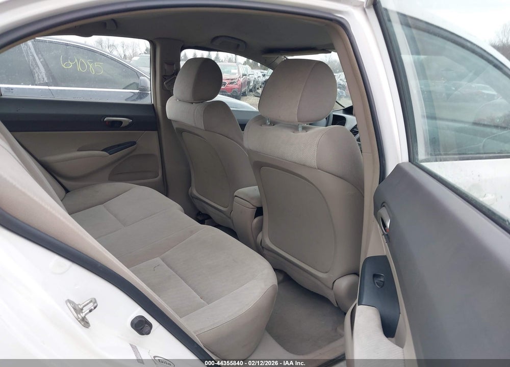 2010 HONDA CIVIC LX VIN: 2HGFA1F52AH500871