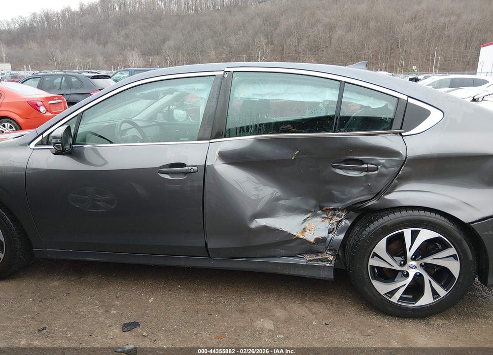 2022 SUBARU LEGACY PREMIUM VIN: 4S3BWAD60N3004468