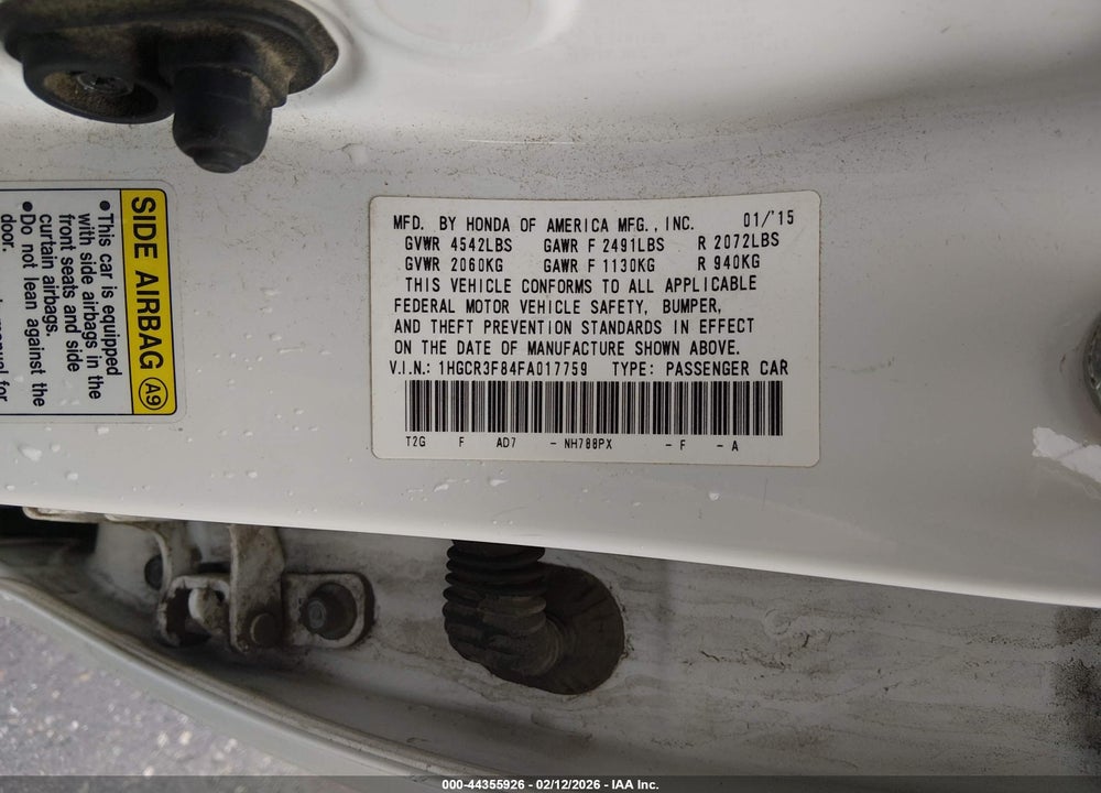 2015 HONDA ACCORD EX-L V-6 VIN: 1HGCR3F84FA017759