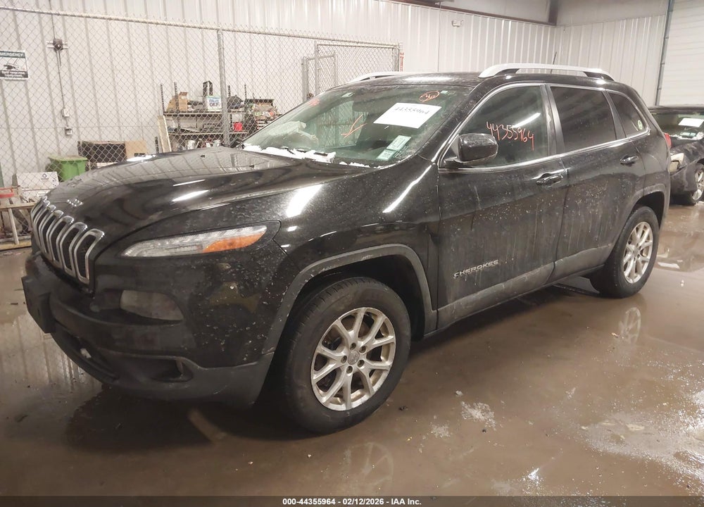 2017 JEEP CHEROKEE LATITUDE 4X4 VIN: 1C4PJMCB8HW625769
