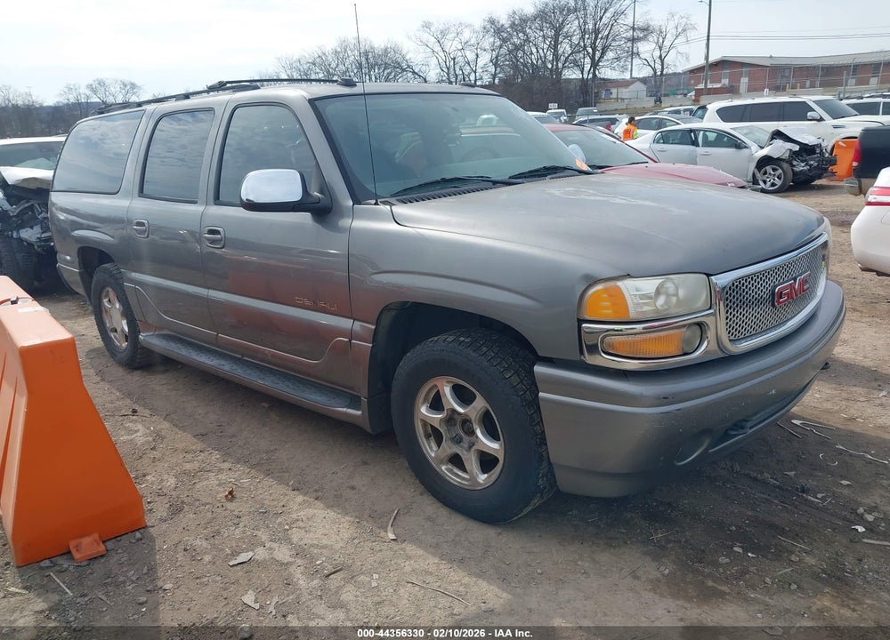 2005 GMC YUKON XL 1500 DENALI VIN: 1GKFK66U95J240381