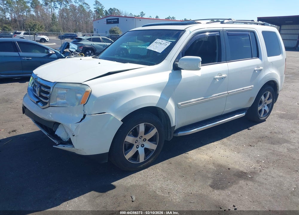2015 HONDA PILOT TOURING VIN: 5FNYF4H96FB072911