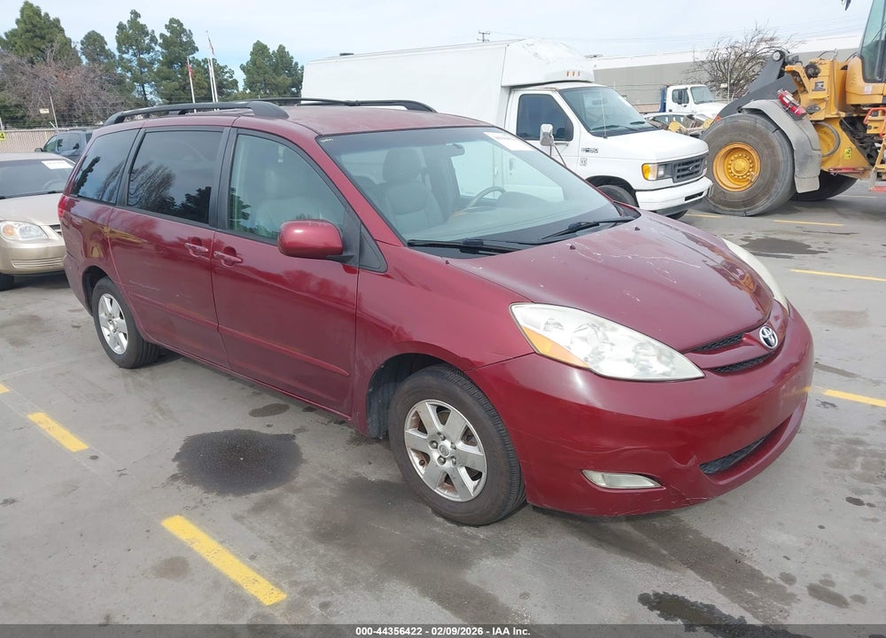 2007 TOYOTA SIENNA XLE VIN: 5TDZK22C27S094040