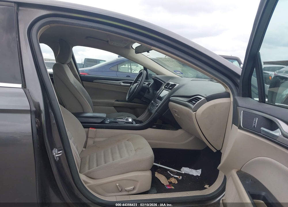 2018 FORD FUSION SE VIN: 3FA6P0H78JR109742