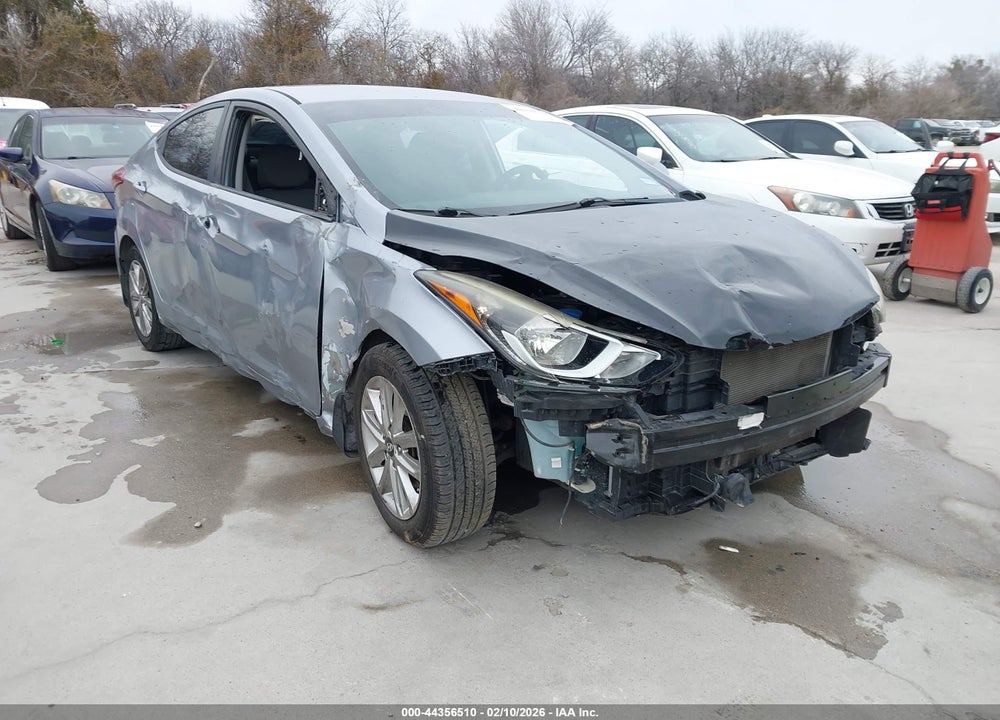 2015 HYUNDAI ELANTRA SE VIN: 5NPDH4AE2FH628777