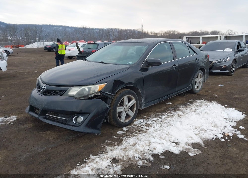 2013 TOYOTA CAMRY SE VIN: 4T1BF1FK6DU278482