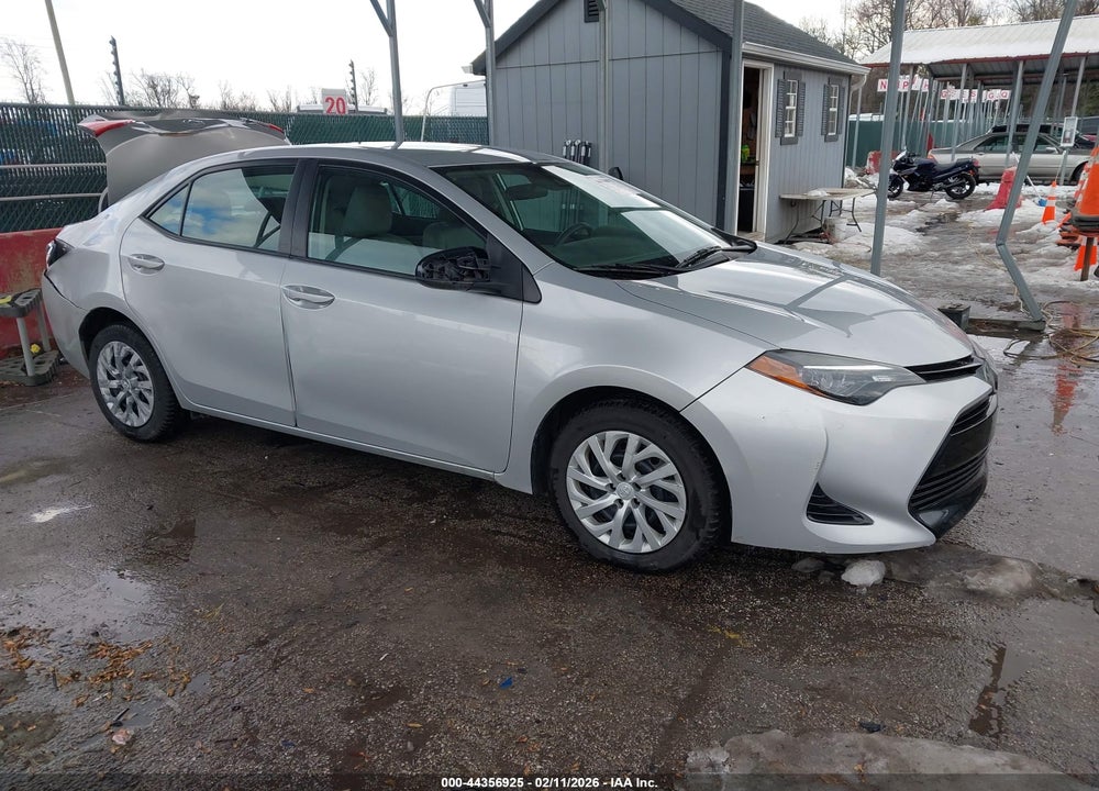2017 TOYOTA COROLLA LE VIN: 2T1BURHE8HC937987