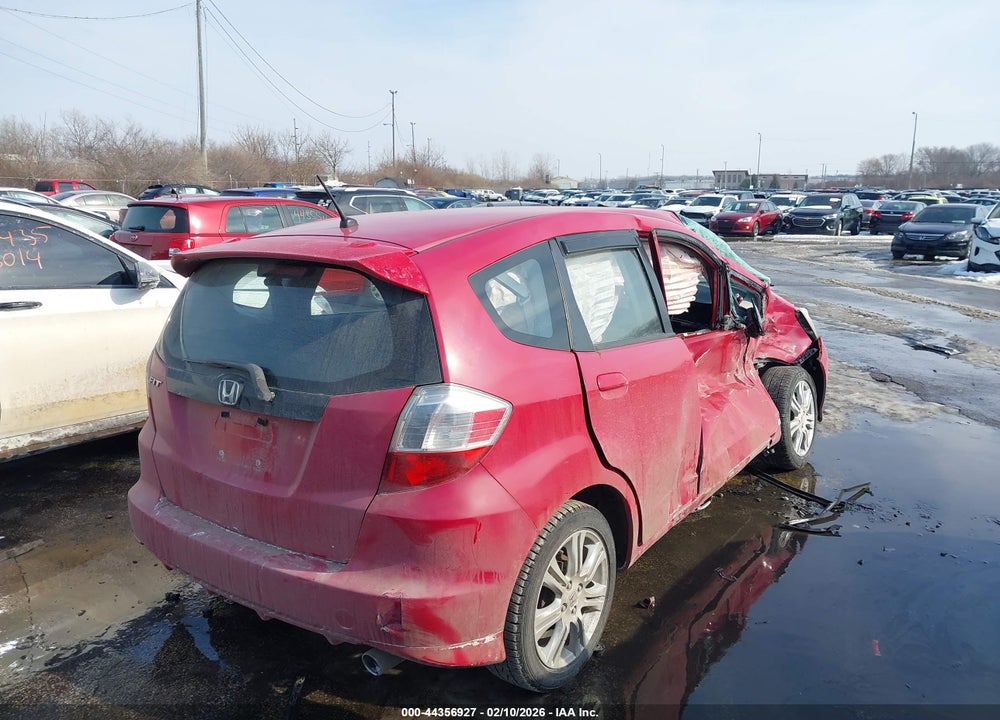 2010 HONDA FIT SPORT VIN: JHMGE8H40AC032855