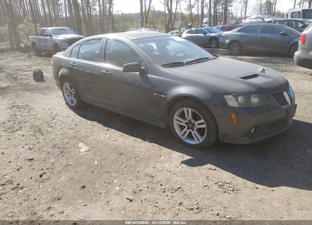 2008 PONTIAC G8 VIN: 6G2ER57788L137121