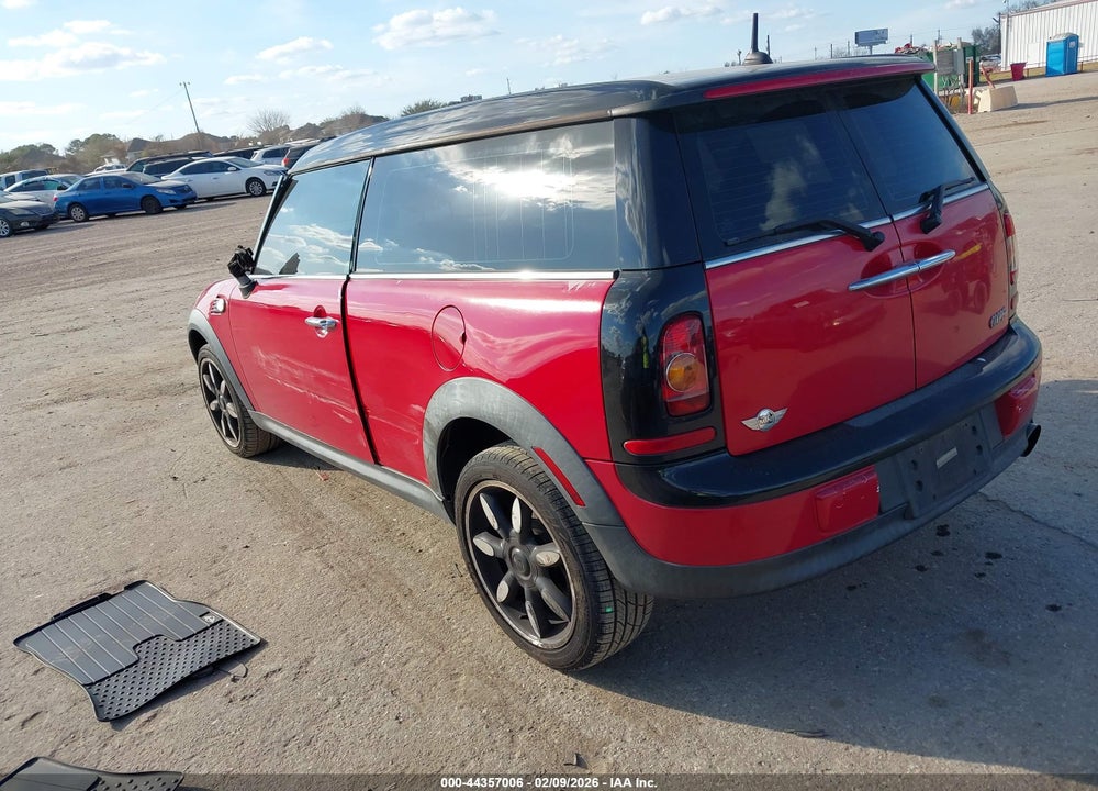 2010 MINI COOPER CLUBMAN VIN: WMWML3C59ATX51936