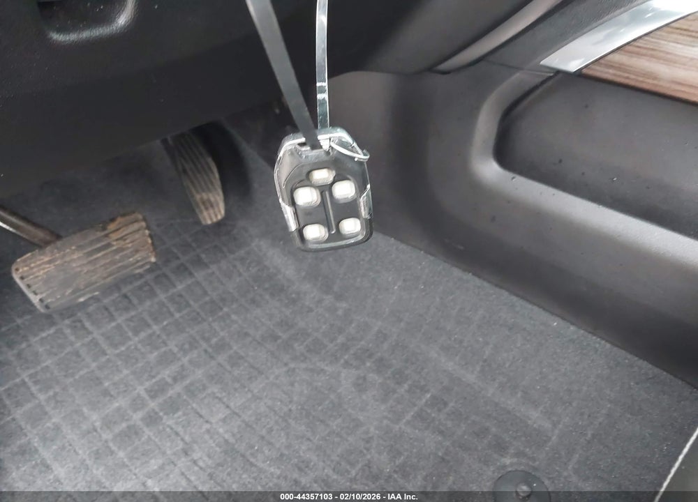 2019 CHEVROLET SILVERADO 1500 RST VIN: 1GCUYEED9KZ137052