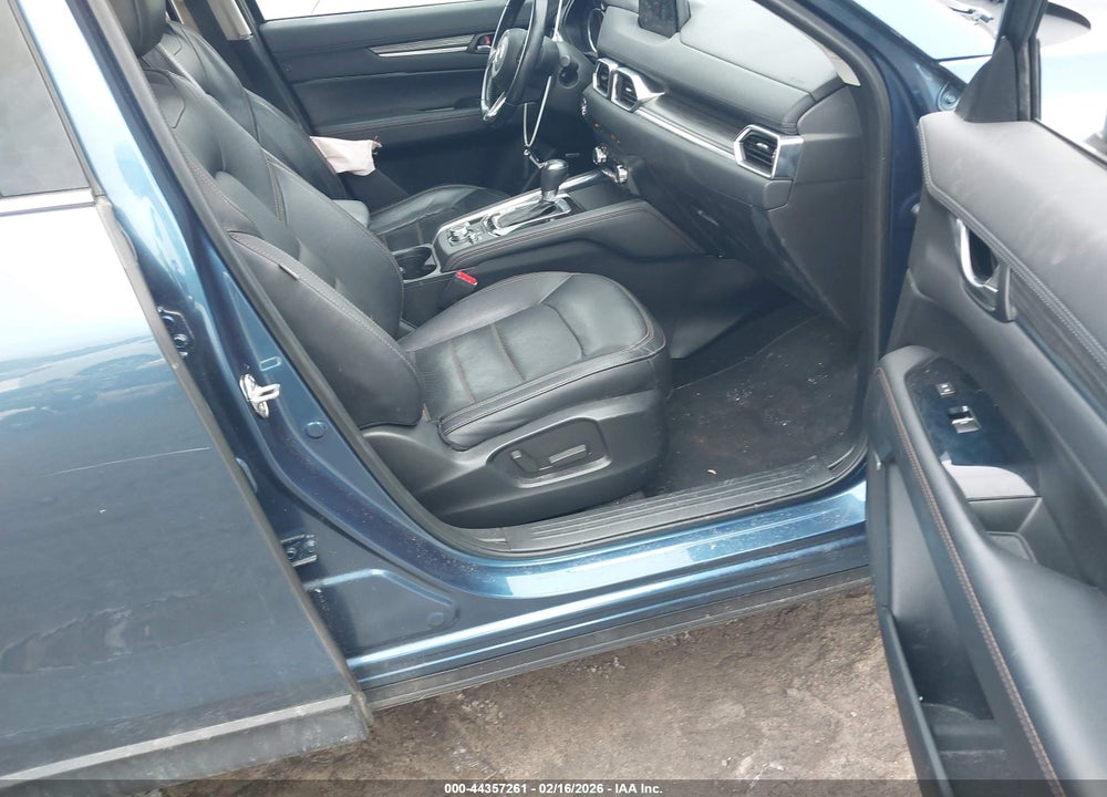 2018 MAZDA CX-5 GRAND TOURING VIN: JM3KFBDM2J0439788
