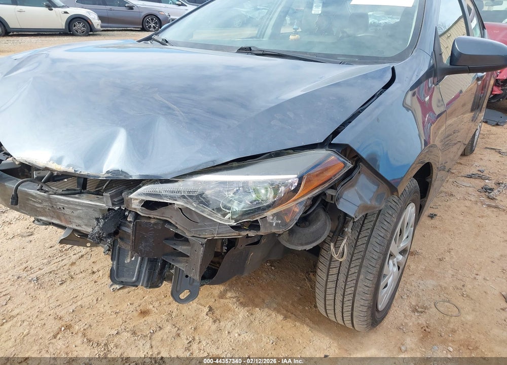 2018 TOYOTA COROLLA LE VIN: 2T1BURHE6JC024912