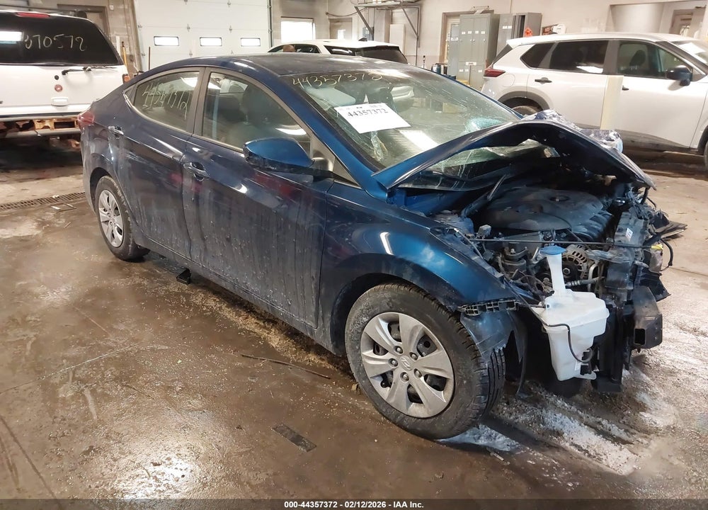 2016 HYUNDAI ELANTRA SE VIN: 5NPDH4AE1GH745767