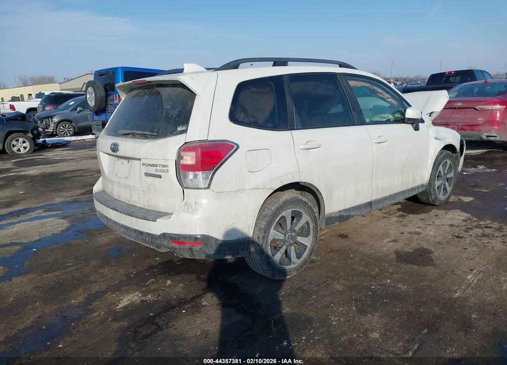 2017 SUBARU FORESTER 2.5I PREMIUM VIN: JF2SJAGC2HH431546