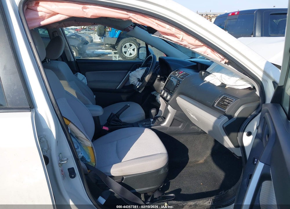2017 SUBARU FORESTER 2.5I PREMIUM VIN: JF2SJAGC2HH431546