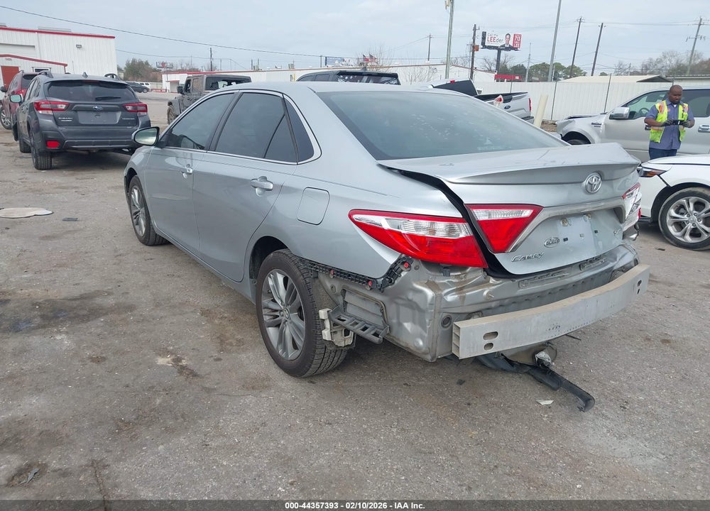 2016 TOYOTA CAMRY SE VIN: 4T1BF1FK5GU252461